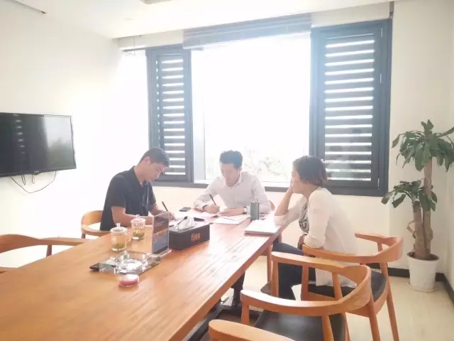 熱烈祝賀哈密伊州王總簽約創(chuàng)綠家！