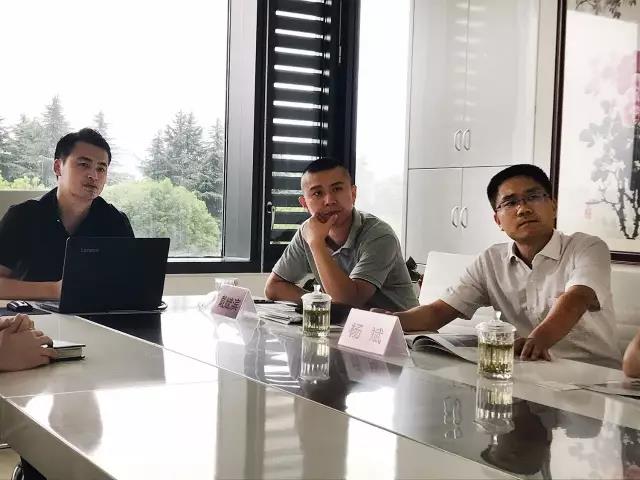 熱烈歡迎湖州市吳興區(qū)領(lǐng)導(dǎo)一行蒞臨創(chuàng)綠家指導(dǎo)！