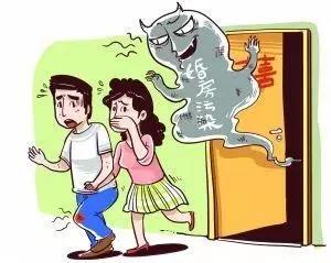 新房入住十天英俊小伙變憔悴不堪，新房裝修后如何除甲醛您必須了解！
