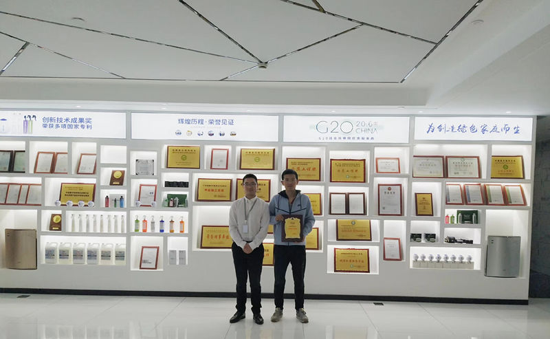 熱烈祝賀曹總簽約創(chuàng)綠家渭南市區(qū)級代理！