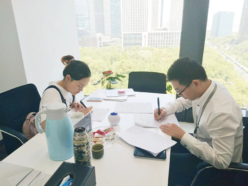 熱烈祝賀陳總簽約創(chuàng)綠家浙江省縣級(jí)市代理！