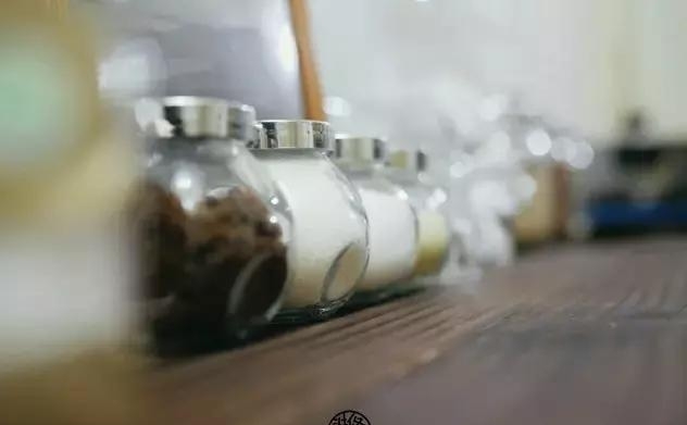 21天3000元重裝出租屋 除甲醛莫忘記！