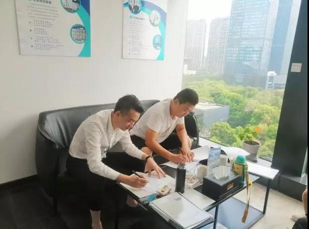 熱烈祝賀張總簽約創(chuàng)綠家山東省濟(jì)南市縣級(jí)代理！