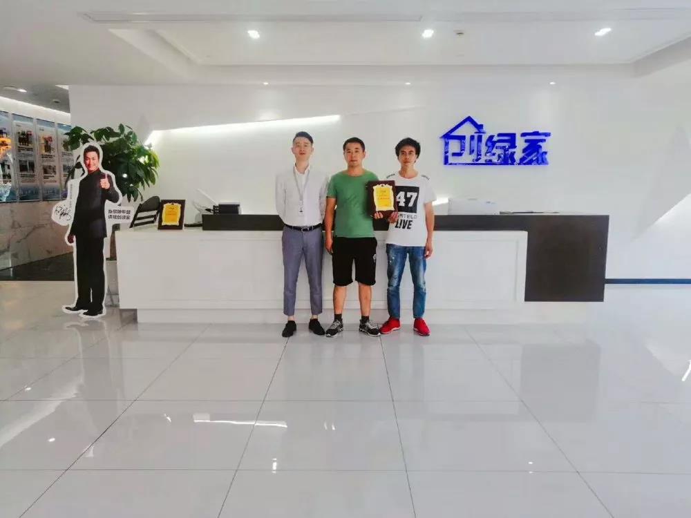 熱烈祝賀王總簽約創(chuàng)綠家上海市區(qū)級代理！