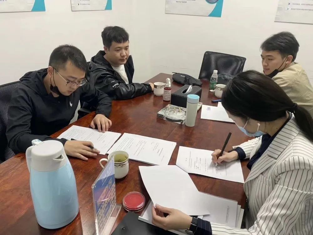 熱烈祝賀譚總石總簽約創(chuàng)綠家湖北省恩施州縣級(jí)代理！
